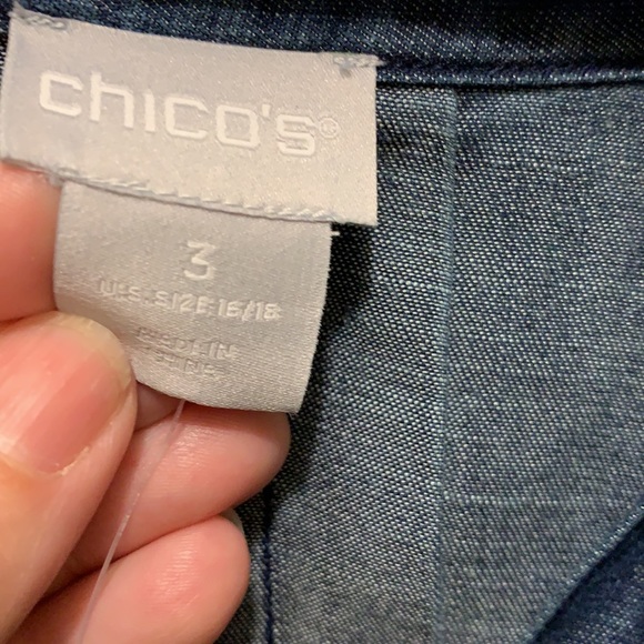 Size 16/18 Chico’s denim like blouse. Long sleeve that can roll. - Picture 3 of 6
